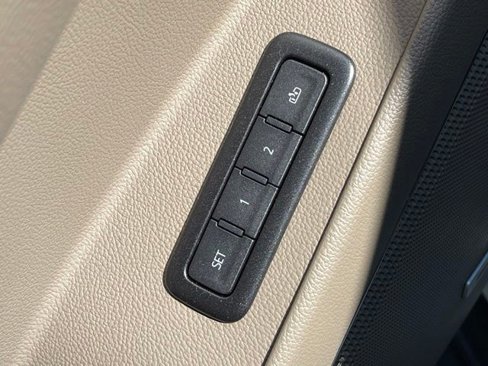Used 2019 Chevrolet Tahoe LT image 20