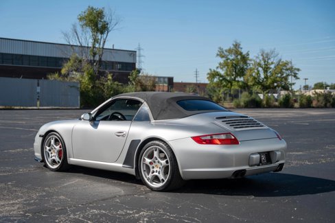 Used 2005 Porsche 911 Carrera S image 11
