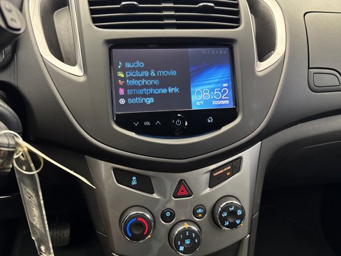 Used 2015 Chevrolet Trax LT w/ LT Plus Package image 19