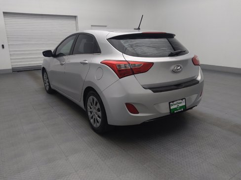 Used 2016 Hyundai Elantra GT image 5