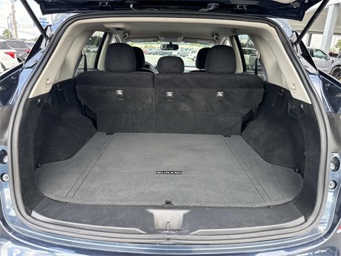 Used 2018 Nissan Murano SV image 13