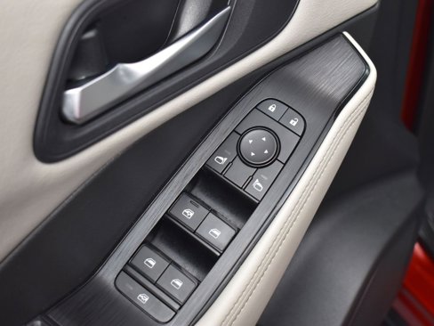 Used 2022 Nissan Rogue SV image 14