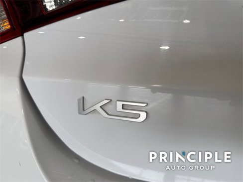 Used 2023 Kia K5 GT-Line w/ GT-Line Premium Package image 11