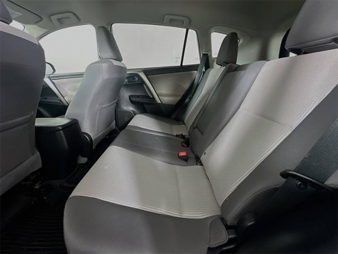 Used 2015 Toyota RAV4 LE image 23
