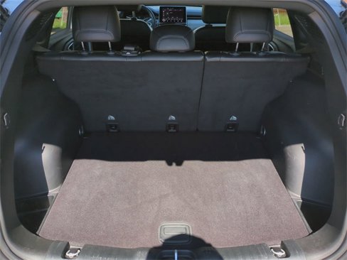 Used 2023 Jeep Compass Latitude image 13