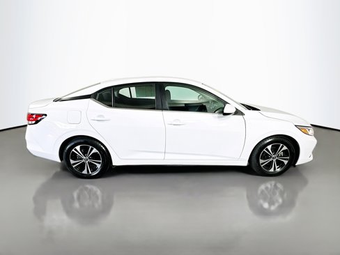 Used 2022 Nissan Sentra SV image 8