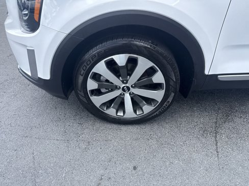 Used 2021 Kia Telluride S image 20