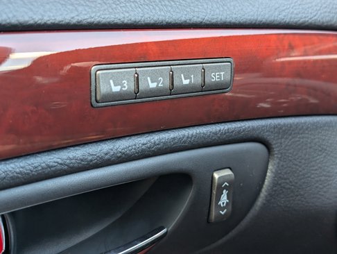 Used 2012 Lexus LS 460 AWD image 23