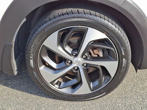 Used 2017 Hyundai Tucson Sport image 12