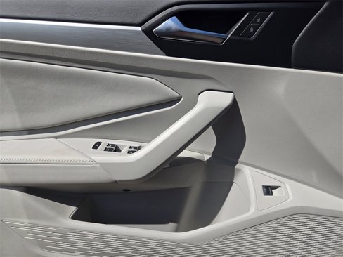 New 2025 Volkswagen Jetta S image 16