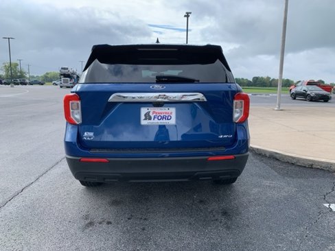 Used 2022 Ford Explorer XLT image 6
