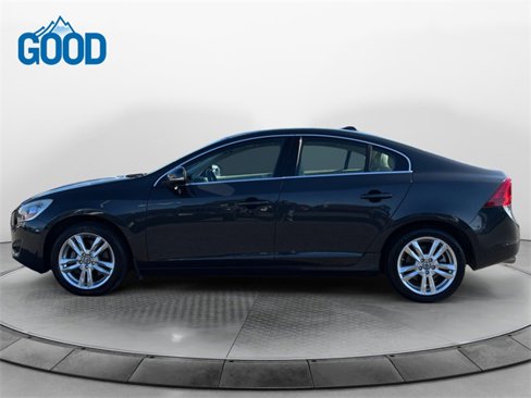 Used 2012 Volvo S60 T5 w/ Multimedia Pkg image 2
