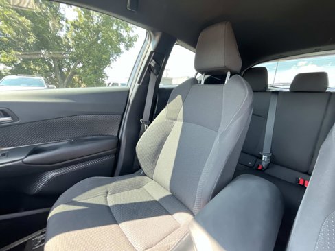 Used 2019 Toyota C-HR LE image 25