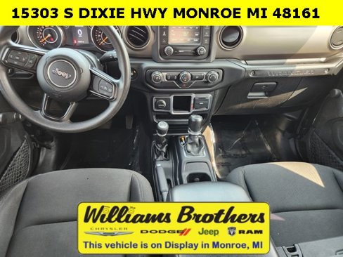 Used 2018 Jeep Wrangler Unlimited Sport image 13
