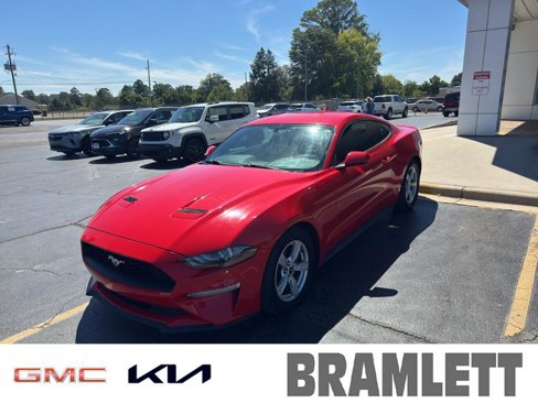 Used 2020 Ford Mustang Coupe image 1