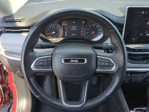 Used 2022 Jeep Compass Limited image 21