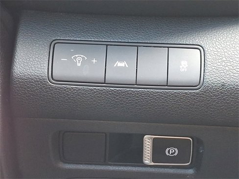 Certified 2021 Hyundai Santa Fe SE image 22