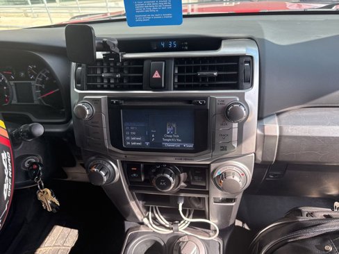 Used 2019 Toyota 4Runner SR5 Premium image 14
