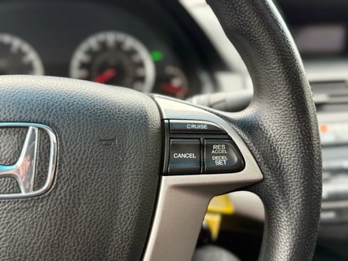 Used 2012 Honda Accord EX image 18