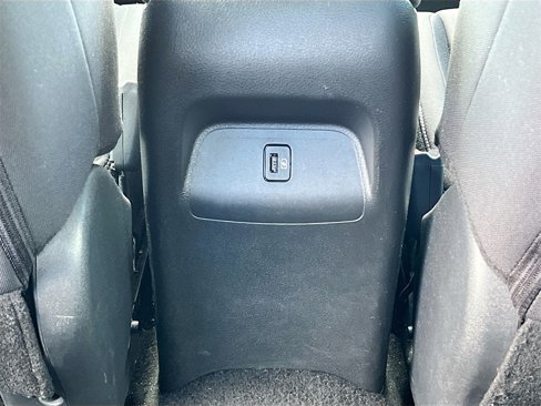 Certified 2021 Nissan Sentra SV image 31
