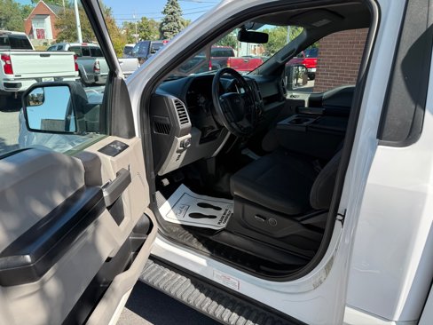 Used 2017 Ford F150 XLT w/ Equipment Group 301A Mid image 5