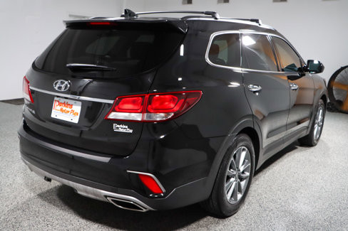 Used 2017 Hyundai Santa Fe SE image 7