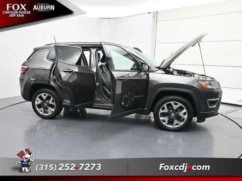 Used 2018 Jeep Compass Limited w/ Navigation Group image 39