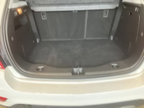 Used 2019 Chevrolet Trax LT w/ LT Convenience Package image 24