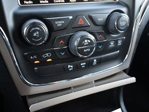 Used 2014 Jeep Grand Cherokee Limited image 10