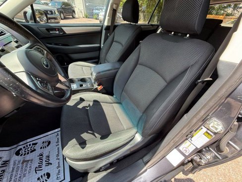 Used 2015 Subaru Outback 2.5i Premium image 12
