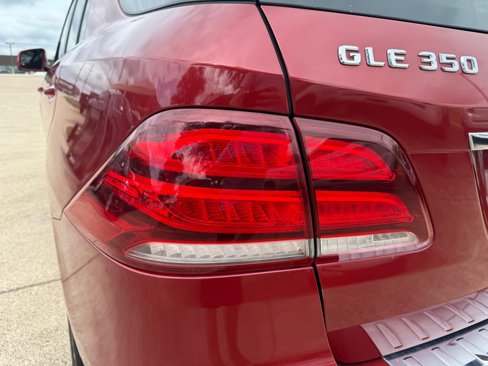 Used 2016 Mercedes-Benz GLE 350 w/ Parking Assist Package image 10