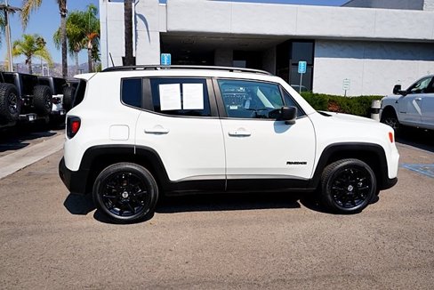 Certified 2022 Jeep Renegade Latitude image 8