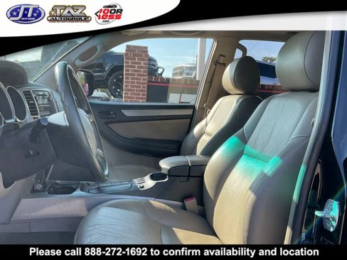 Used 2008 Toyota 4Runner SR5 image 3