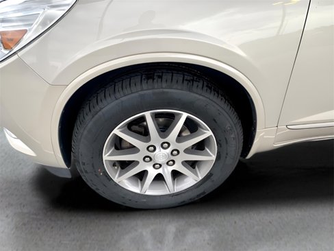 Used 2017 Buick Enclave Leather image 10