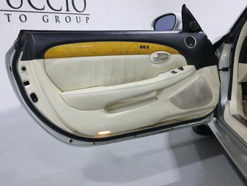 Used 2002 Lexus SC 430 Convertible image 54