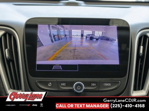Used 2023 Chevrolet Malibu LT image 9