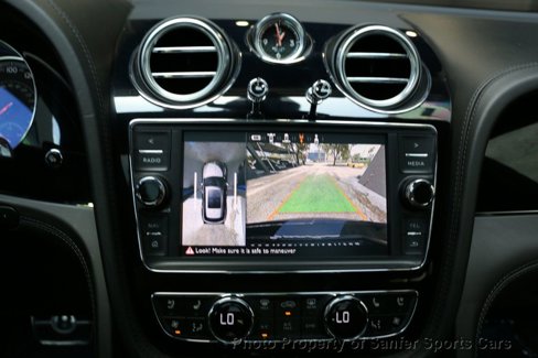 Used 2019 Bentley Bentayga image 46