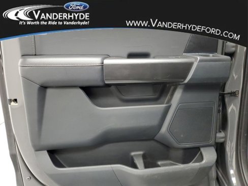 Used 2021 Ford F150 XLT w/ Equipment Group 302A High image 12