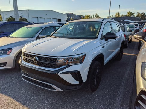 Certified 2023 Volkswagen Taos S image 2