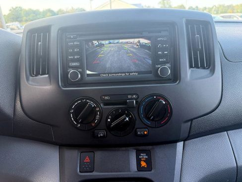 Used 2018 Nissan NV200 SV w/ Navigation Package image 28