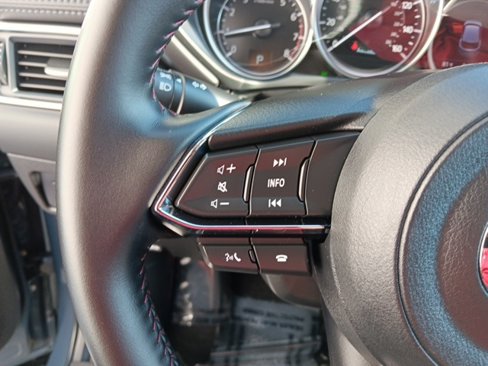 Used 2024 MAZDA CX-5 Carbon Edition image 17