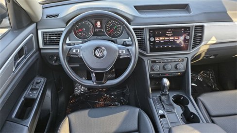 Used 2018 Volkswagen Atlas SE image 13