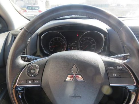 Used 2017 Mitsubishi Outlander Sport LE image 12