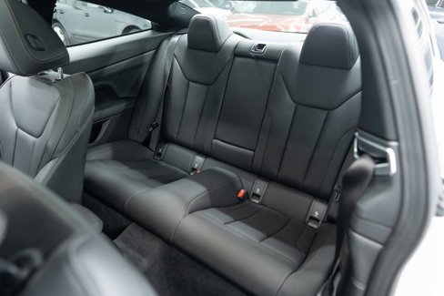 Used 2025 BMW 430i Coupe w/ Premium Package image 13