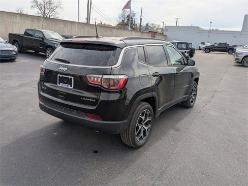 New 2025 Jeep Compass Limited image 6
