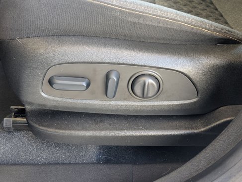 Used 2023 Chevrolet Equinox LT image 21