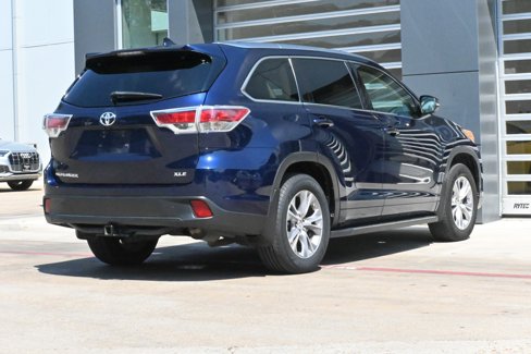 Used 2015 Toyota Highlander XLE image 9