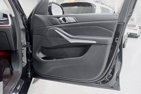 Used 2022 BMW X7 xDrive40i w/ Executive Package image 44