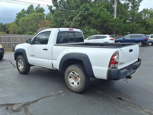 Used 2010 Toyota Tacoma 4x4 Regular Cab image 4