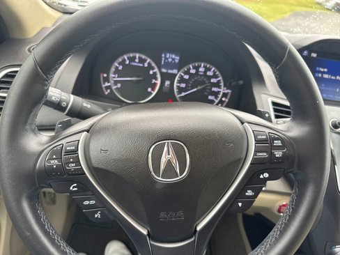 Used 2016 Acura RDX FWD w/ Technology Package image 18